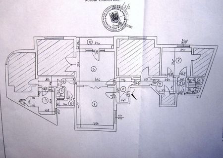 Ocazie! Vand apartament 6 camere P-ta Romana, bloc McDonald's