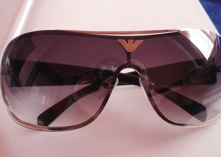 Ochelari de soare  Emporio Armani / Dama