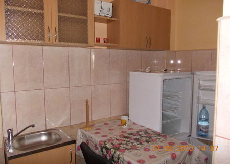 ofer garsoniera de inchiriat