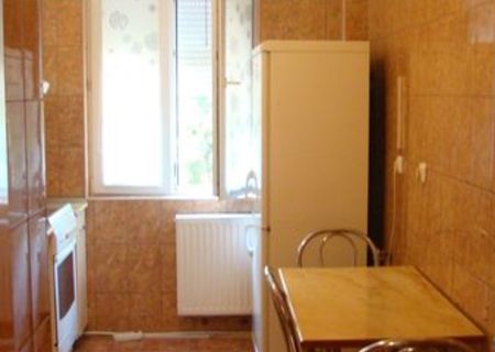 Ofer spre inchiriere apartament 2 camere Militari