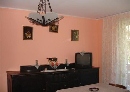Ofer spre inchiriere apartament