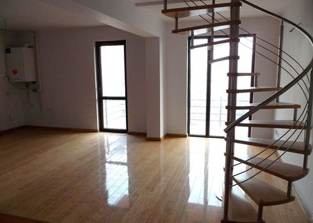 Ofer spre inchiriere duplex(penthouse) Su 160mp Ofer spre inchiriere duplex(penthouse) Su 160mp