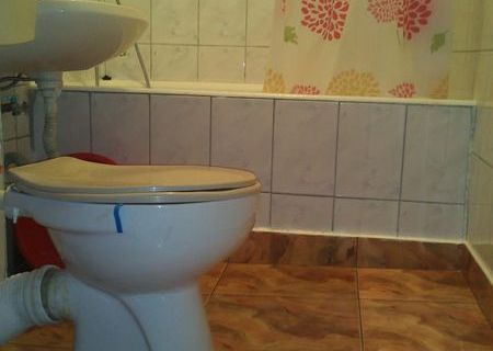 ofer spre inchiriere garsoniera