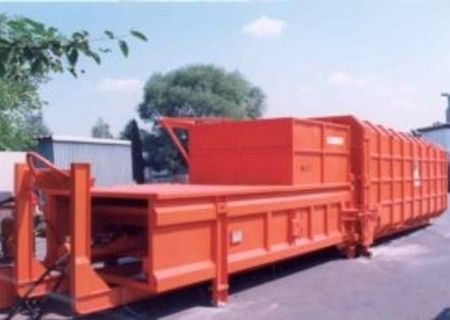 Ofer spre vanzare presocontainere stationare pentru deseuri Ofer spre vanzare presocontainere stationare pentru deseuri