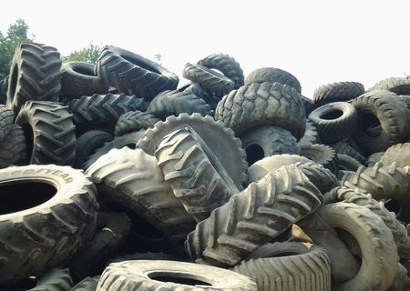 Oferim servicii de debitare (taiere) a anvelopelor auto