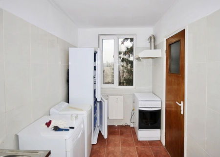 Oferta Inchirier apartament 3 camere Oferta Inchirier apartament 3 camere