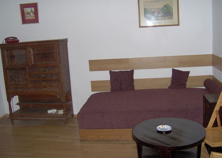 Oferta inchiriere garsoniera sos. Panduri