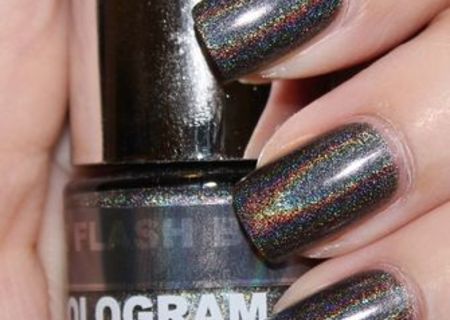 Oja Layla Hologram Effect 08 Flash Black GRATIS Pila Hologram Oja Layla Hologram Effect 08 Flash Black GRATIS Pila Hologram
