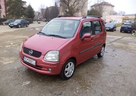 OPEL AGILA.