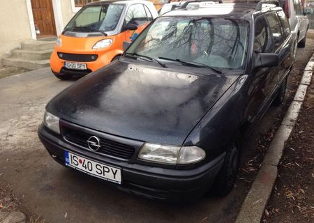 Opel Astra Caravan