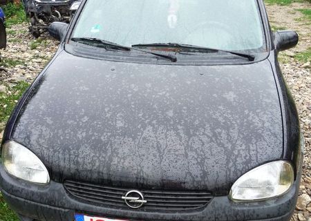 Opel Corsa 1.0 benzina an 1997