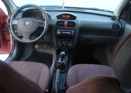 Opel Corsa,2001