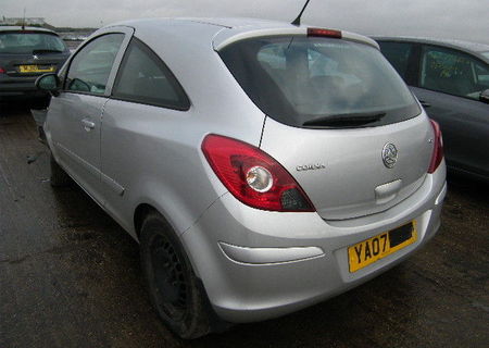 Opel Corsa dezmembrez