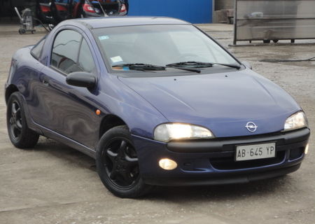 OPEL TIGRA.