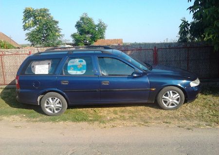 Opel Vectra B 1,6 16V Combi