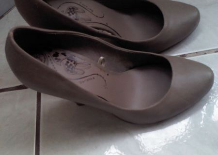 Pantofi Bershka