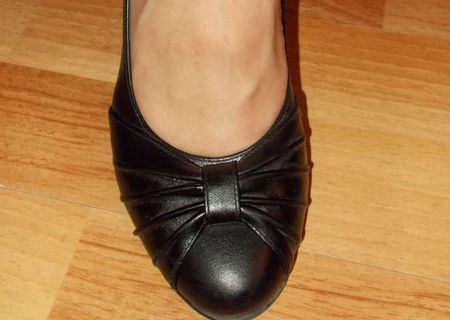 Pantofi din piele super comozi