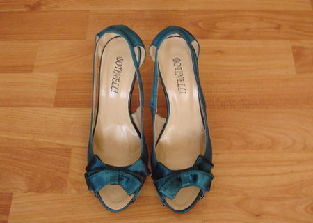 Pantofi Eleganti