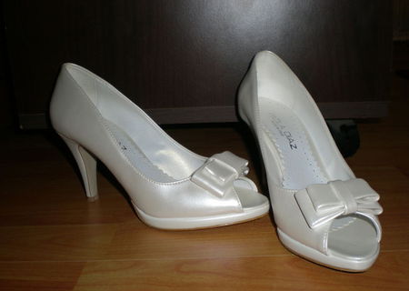 Pantofi MIREASA Pantofi MIREASA