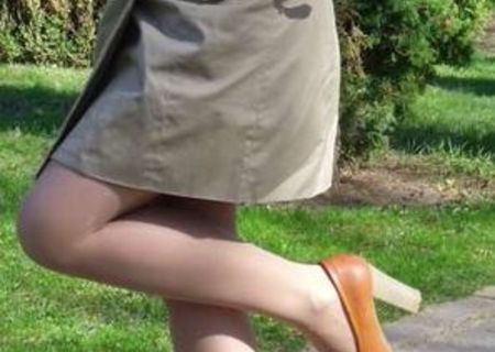 Pantofi moderni cu ciucuri (70 ron)