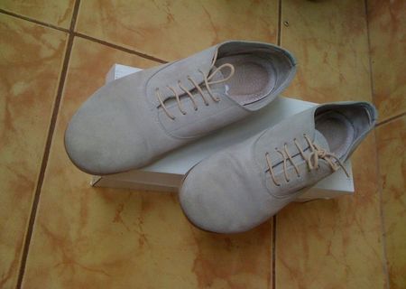Pantofi Oxford