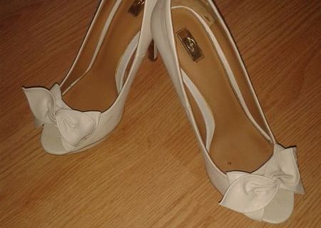 Pantofi piele Stradivarius Pantofi piele Stradivarius