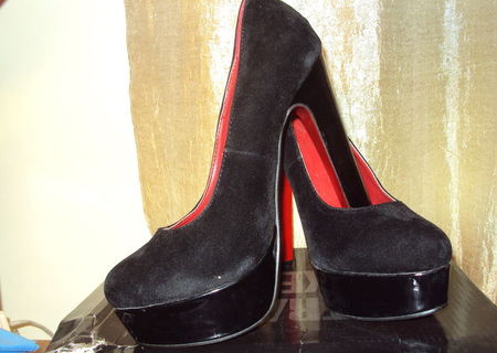 Pantofi platforma, marimea 37