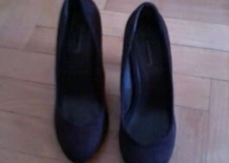 Pantofi Stradivarius