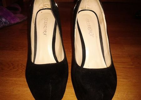 pantofi super eleganti si moderni