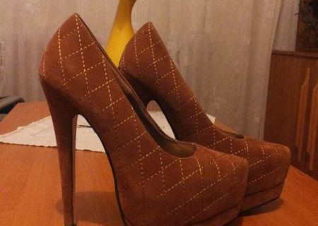 Pantofi superbi