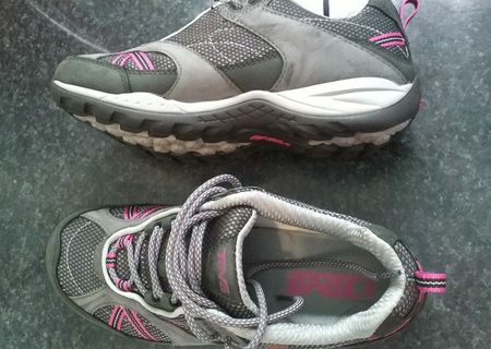 Pantofi trekking/ munte Teva Sky Lake Event Very Berry pentru femei Pantofi trekking/ munte Teva Sky Lake Event Very Berry pentru femei
