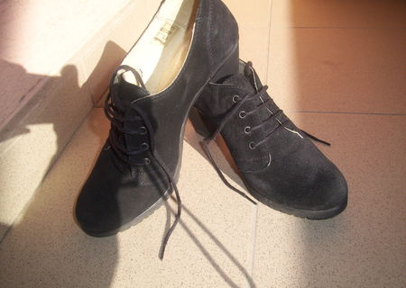 papuci pantofi