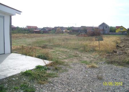parcela 420mp Nojorid
