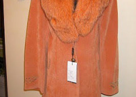 Pardesiu DONNY COLLECTION cu guler din blana naturala Pardesiu DONNY COLLECTION cu guler din blana naturala