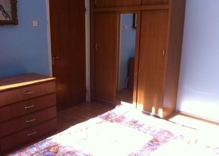 Particular inchiriez ap. 3 cam, renovat, mobilat modern in Dr. Taberei-Chilia Veche Particular inchiriez ap. 3 cam, renovat, mobilat modern in Dr. Taberei-Chilia Veche