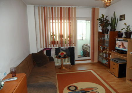 PARTICULAR,INCHIRIEZ APARTAMENT 2 CAMERE CONFORT 1 DECOM.ZONA PARC REGINA MARIA(TURDA)SECTOR1