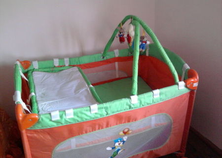 Patut pliabil bebe +Scaun masa bebe Patut pliabil bebe +Scaun masa bebe