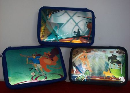 Penare 3D de scoala, triple si complet echipate Penare 3D de scoala, triple si complet echipate
