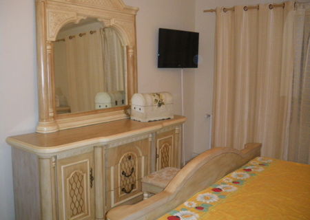 PF Inchiriez ap 4 camere IN ZORILOR PF Inchiriez ap 4 camere IN ZORILOR