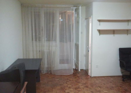 PF inchiriez garsoniera pe Detunata