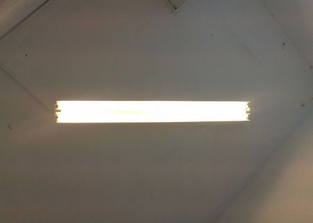 Philips tuburi neon plus suport