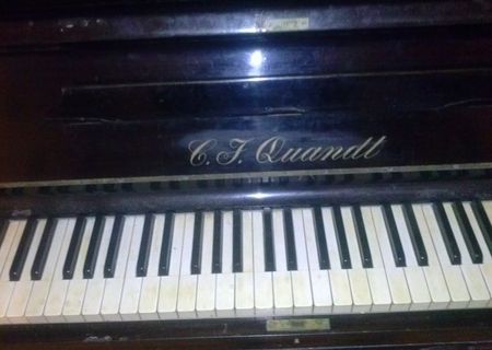 Pianina C.F. Quandt fabricat in 1854!!!!