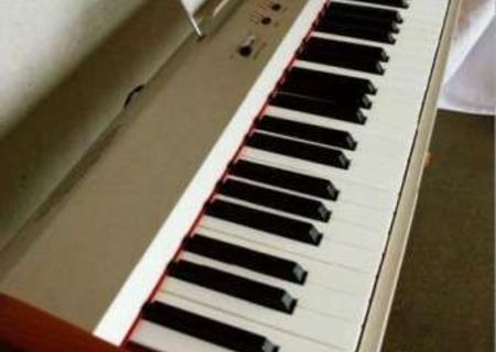 Pianina Electronica