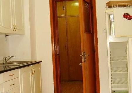 Piata Victoriei, apartament 4 camere,