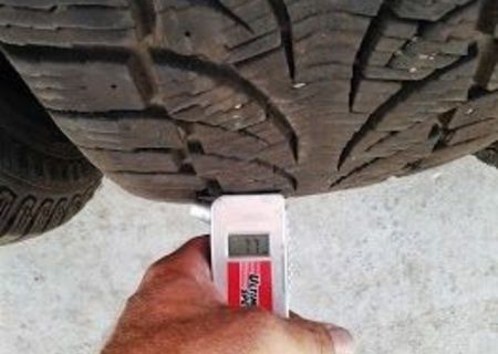 PIRELLI-CARVING-EDGE-225-45-R17-94T-XL- iarna