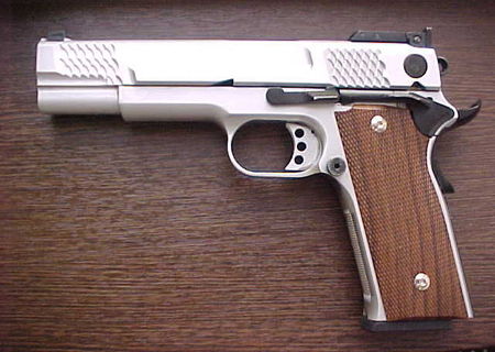 Pistol airsoft Colt 1911, ful metal pe gaz, fara nici o urma de uzura in perfecta stare