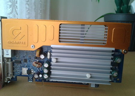 Placa Video Gigabyte 256 rami