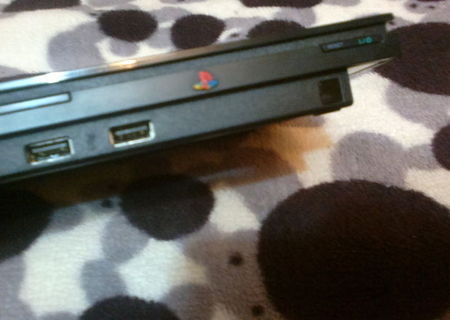 Playstation 2 + 4 Jocuri