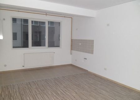 Pret redus, 3 camere, Disponibile imediat - 61 mp