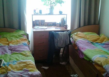 Propietar vand ap cu 3 camere in Aparatorii Patriei.Exclus agentii/intermediari.